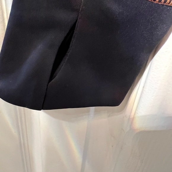 Athletic jacket from the worldwide Ragnar event running races. - Picture 6 of 7